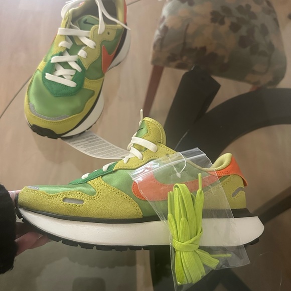 Brand new with tags! - Picture 2 of 3